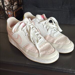 Women’s Nike Court Vision Low Sneaker